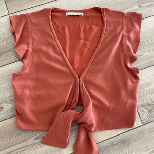 Abercrombie & Fitch Rust Colored Flutter Sleeved/ Tie Front Top